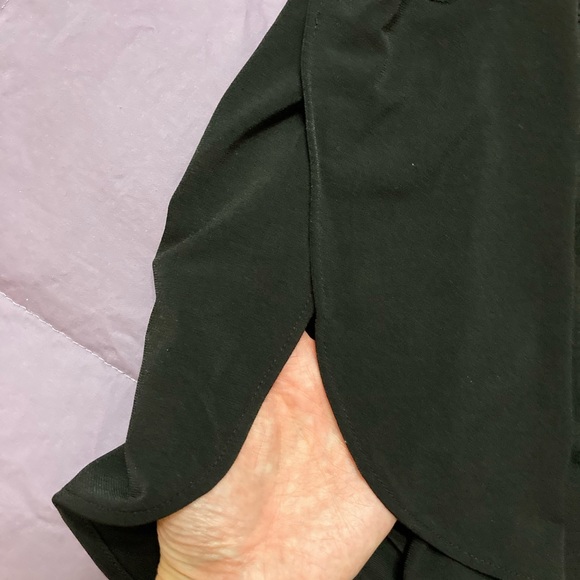 Belle Black Tunic Top, size small - Picture 9 of 15